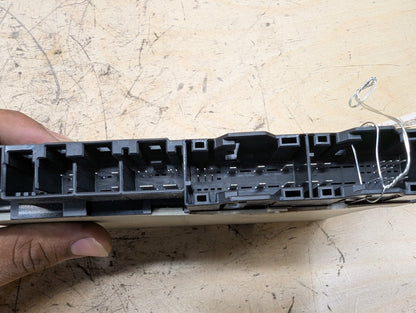 OEM BMW F90 G01 G05 G12 G20 G22 G26 G30 G80 Front Left Right Seat Control Module
