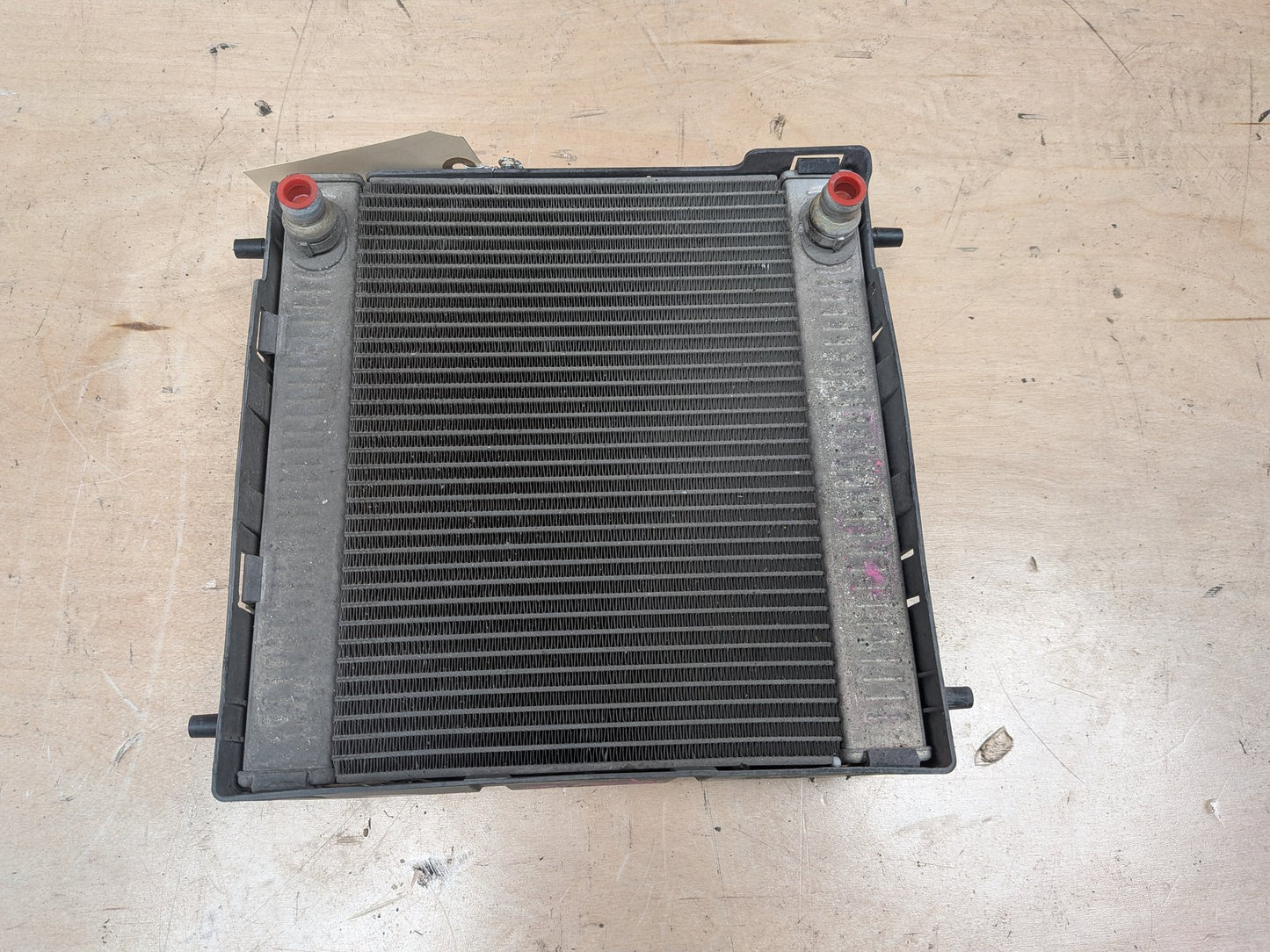 2016-2022 BMW 750i G12 Left or Right Secondary Auxiliary radiator 8619383 OEM BMW F90 F93 G12 G16 G30 M5 M8 Secondary Auxiliary Coolant Remote Radiator