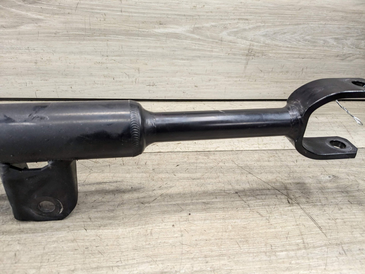 2021 BMW 540i G30 Rear Right Passenger Spring Strut Shock Absorber 6896010 21-23 OEM BMW G30 540 REAR Right Passenger Side Strut Shock Absorber w/ Spring
