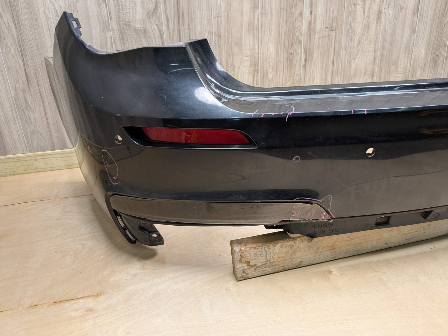 *13-15 OEM BMW F01 F02 740 750 M SPORT Rear Bumper Cover PDC Holes Black Black BLACK SAPPHIRE METALLIC (475)