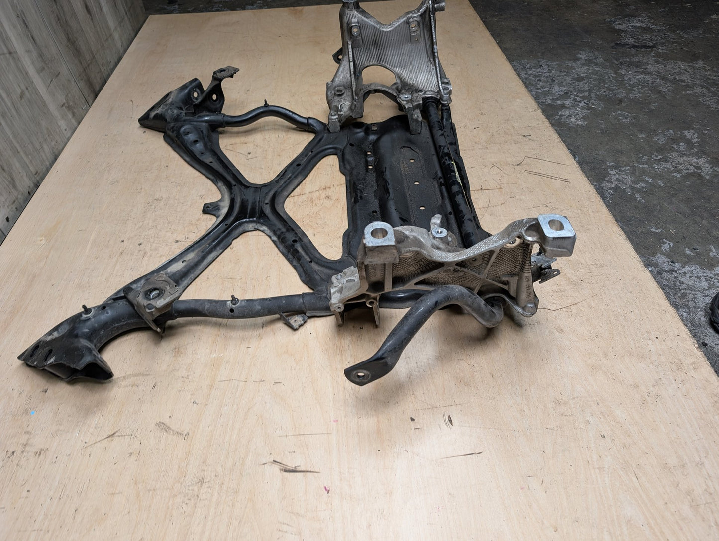 18-25 OEM AUDI A4 A5 RS5 S4 S5 Front Subframe Engine Cradle Crossmember