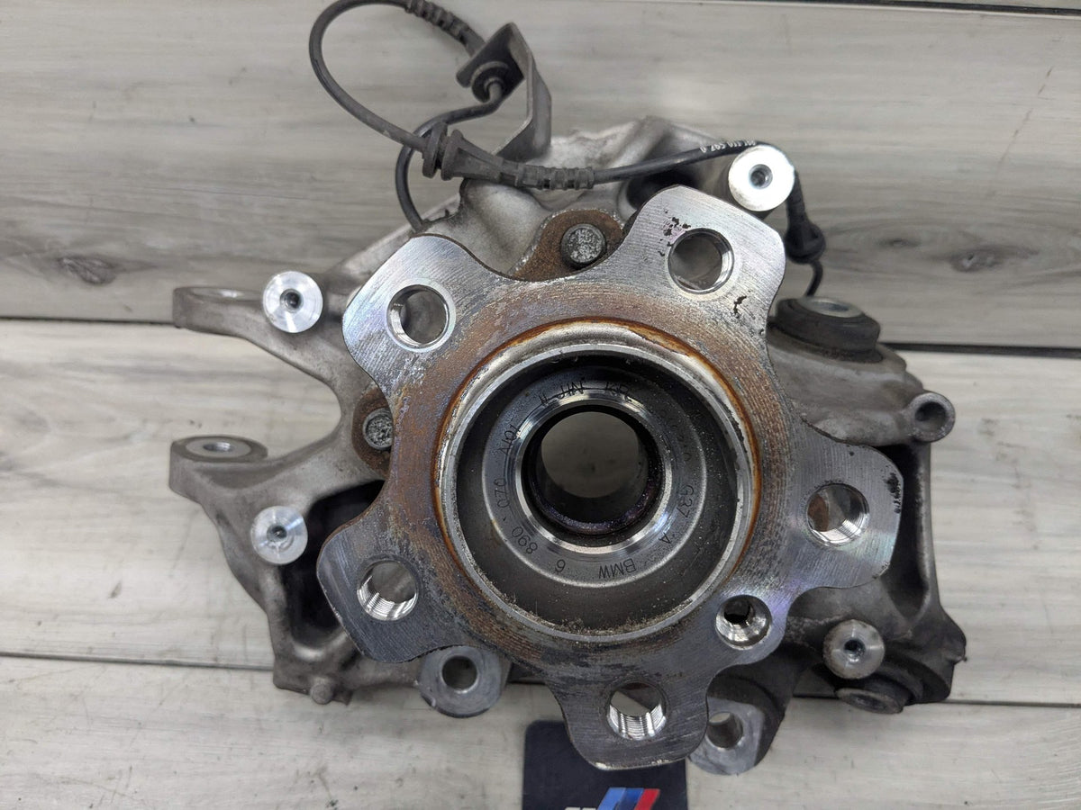 22-24 OEM BMW G26 430 M440 REAR Left Driver Side Knuckle Hub Spindle Bearing