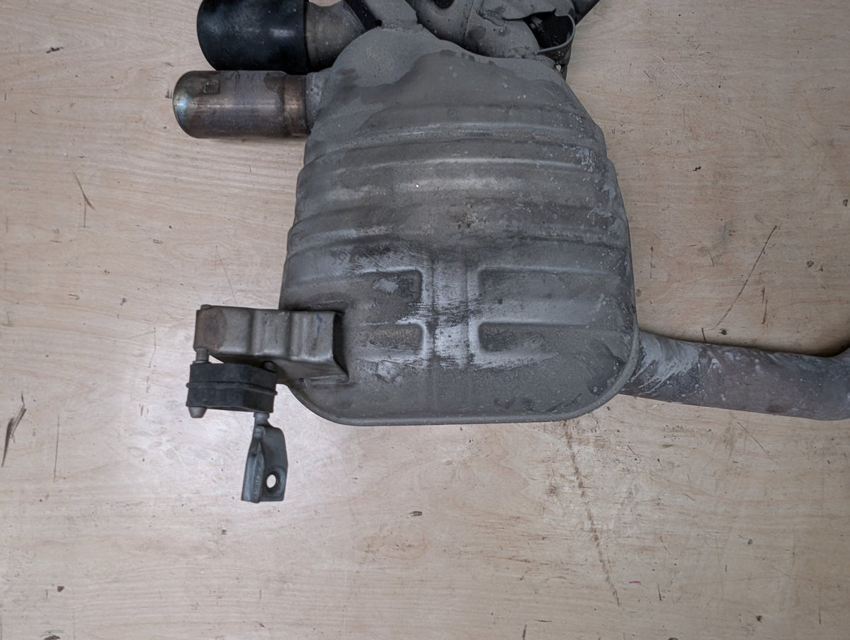 11-13 OEM BMW E82 E88 135 Rear Exhaust Muffler System N55 w/ Tips