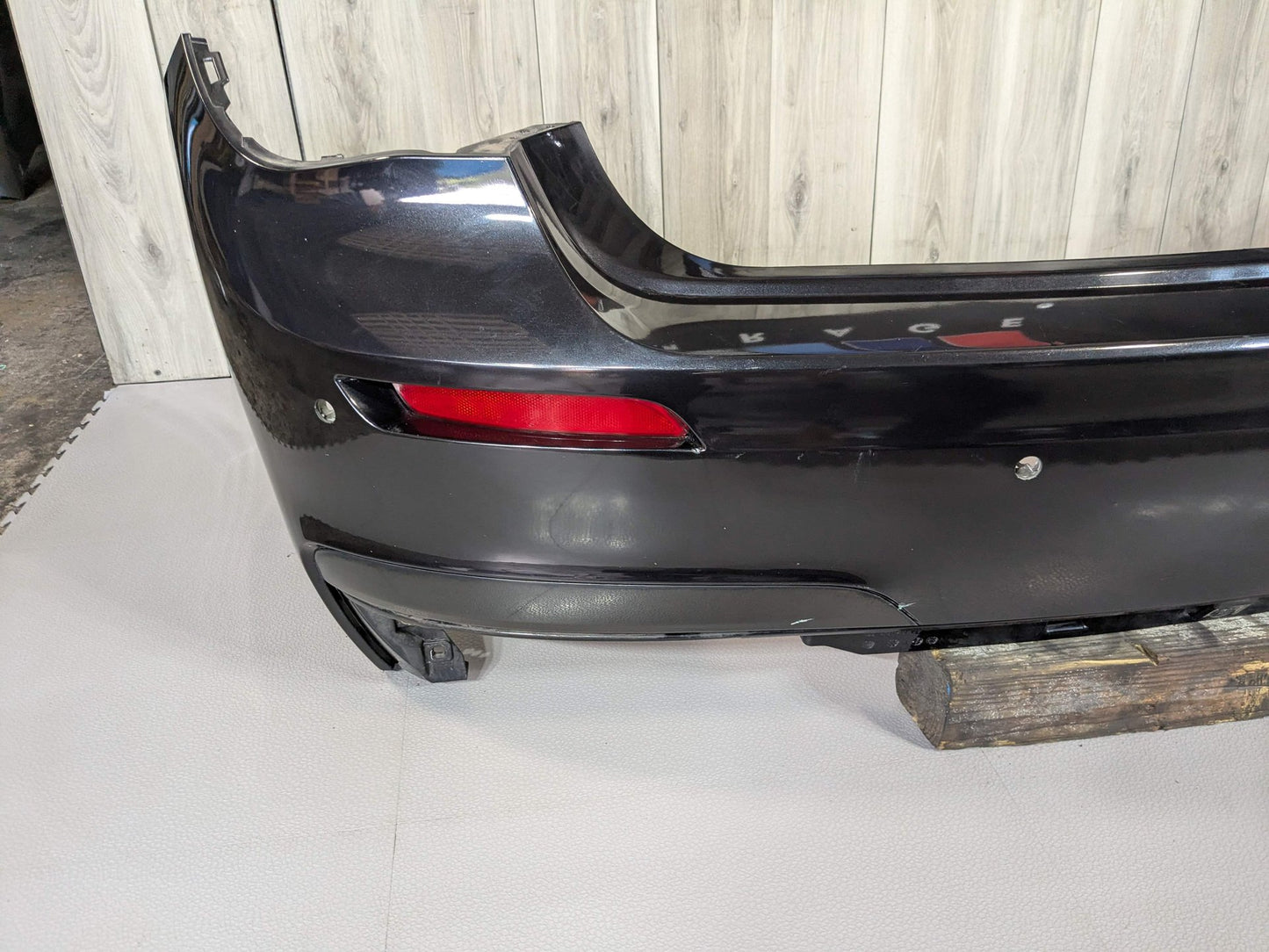 NOTE* 09-15 OEM BMW F01 F02 740 750 Rear Bumper M SPORT Cover w/ PDC Black Black Black Sapphire Metallic (475)