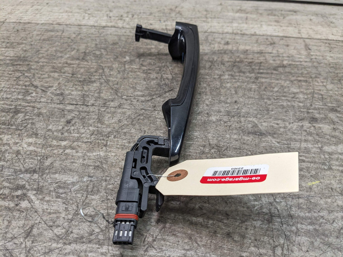 OEM BMW F30 F32 F80 F83 M3 M4 COMFORT ACCESS Front Passenger Door Handle Black