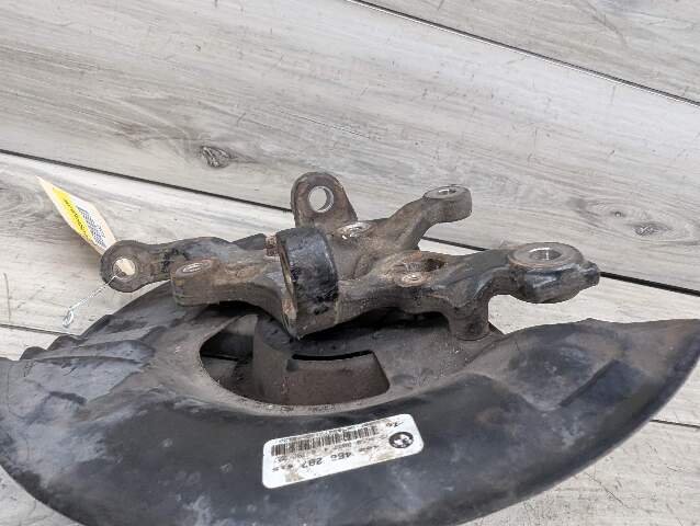 1996 - 2003 BMW Z3 E36 Front Left Driver Spindle Knuckle w/ Bearing 1092079 M54B25O0