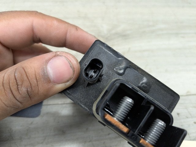 2020 BMW X5 G05 Cooling Fan Relay Module 6836504 OEM BMW F23 F30 F44 F80 G01 G05 G12 G30 Cooling Fan Relay Control Module 130A