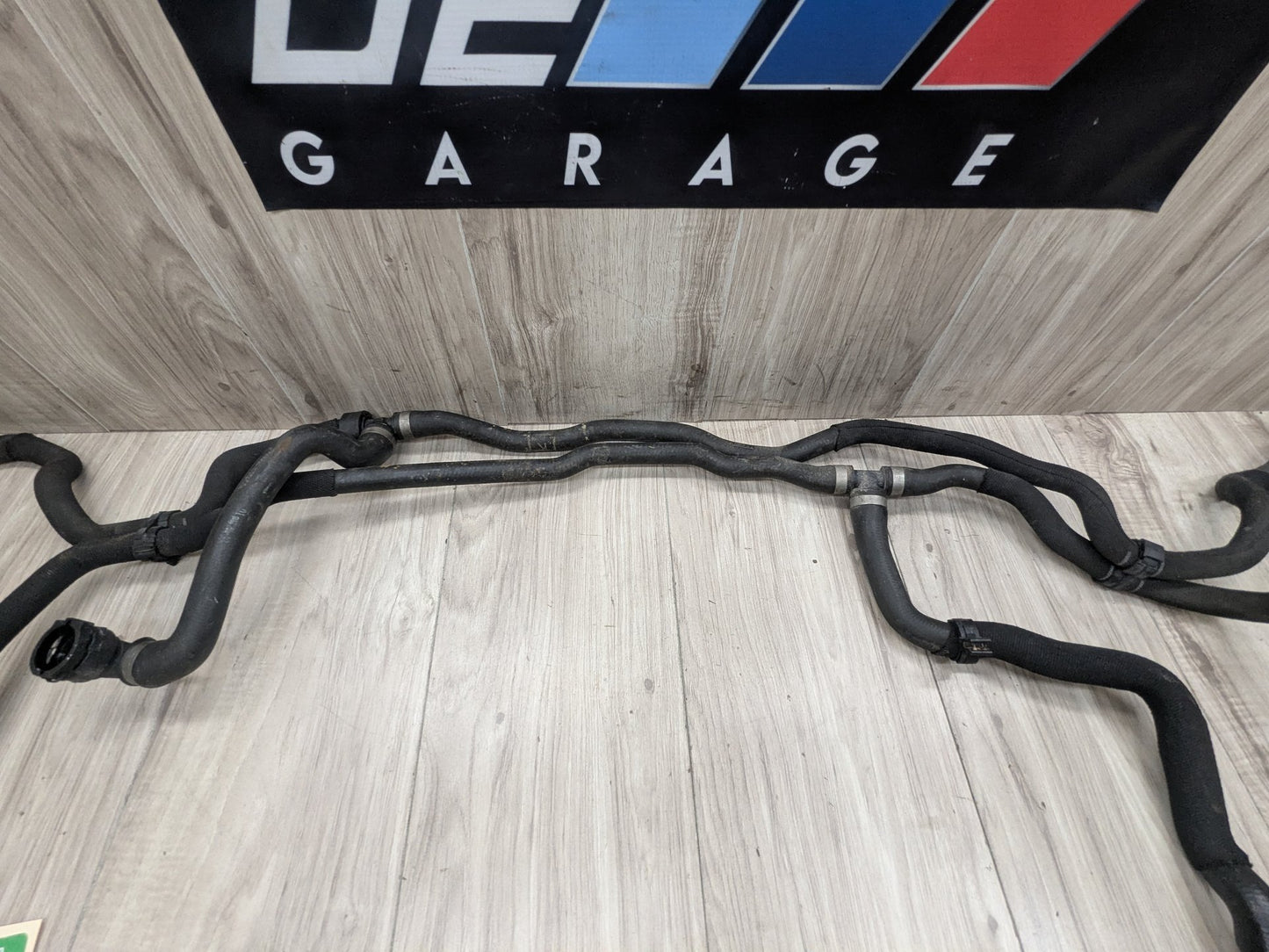 OEM BMW G11 G12 G30 M550 750 Engine N63R Water Pump Coolant Hose Tube Pipe