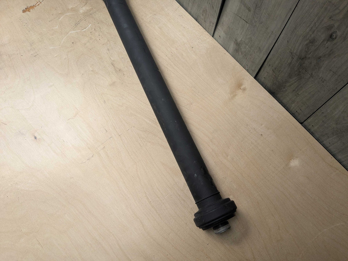 2021 BMW X5 G05 Rear Propeller Driveshaft Drive Shaft 8487410 19-23 OEM BMW G05 G06 X5 X6 40i RWD Rear Driveshaft Drive Shaft Propeller B58C OEM
