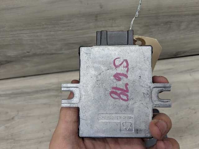 17-24 OEM BMW G01 G05 G12 G20 G22 G42 G30 G80 G82 Fuel Pump Control Module Unit