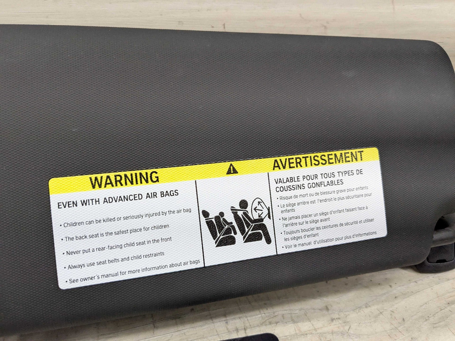 2019 BMW 330i G20 Front Right Passenger Sun Visor 8092728 19-24 OEM BMW G20 G80 330 M340 M3 Right Passenger Side Interior Sun Visor Black