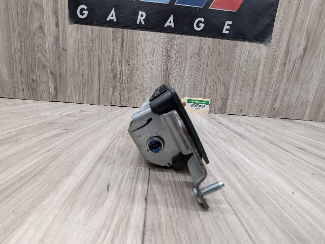 OEM BMW F22 F30 F32 F33 F36 F80 F82 F83 Front Left Driver Knee Lower Dash Airbag