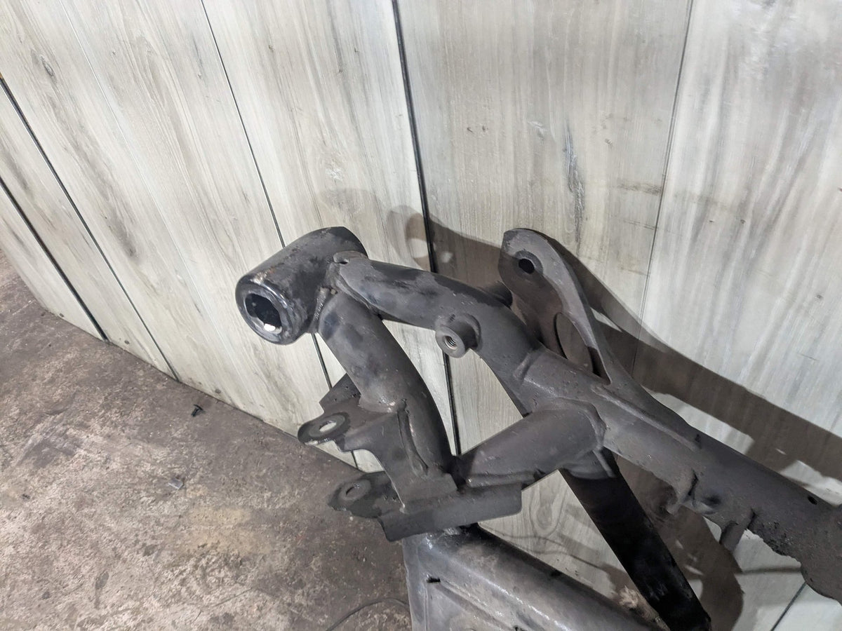 2015 BMW M4 F82 Rear Axle Support Crossmember Subframe 2284640 OEM BMW F80 F82 F83 F87 M2 M3 M4 Rear Axle Carrier Support Suspension Subframe OEM