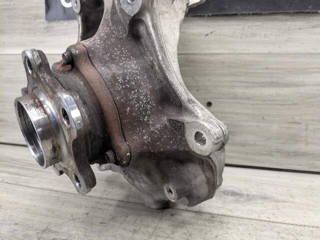 OEM BMW G20 G22 G23 330 M340 FRONT Left Driver Hub Spindle Knuckle Bearing RWD