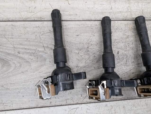 1996 - 2003 BMW Z3 E36 Engine Motor Ignition Coil SET 1730412 M54B25O0