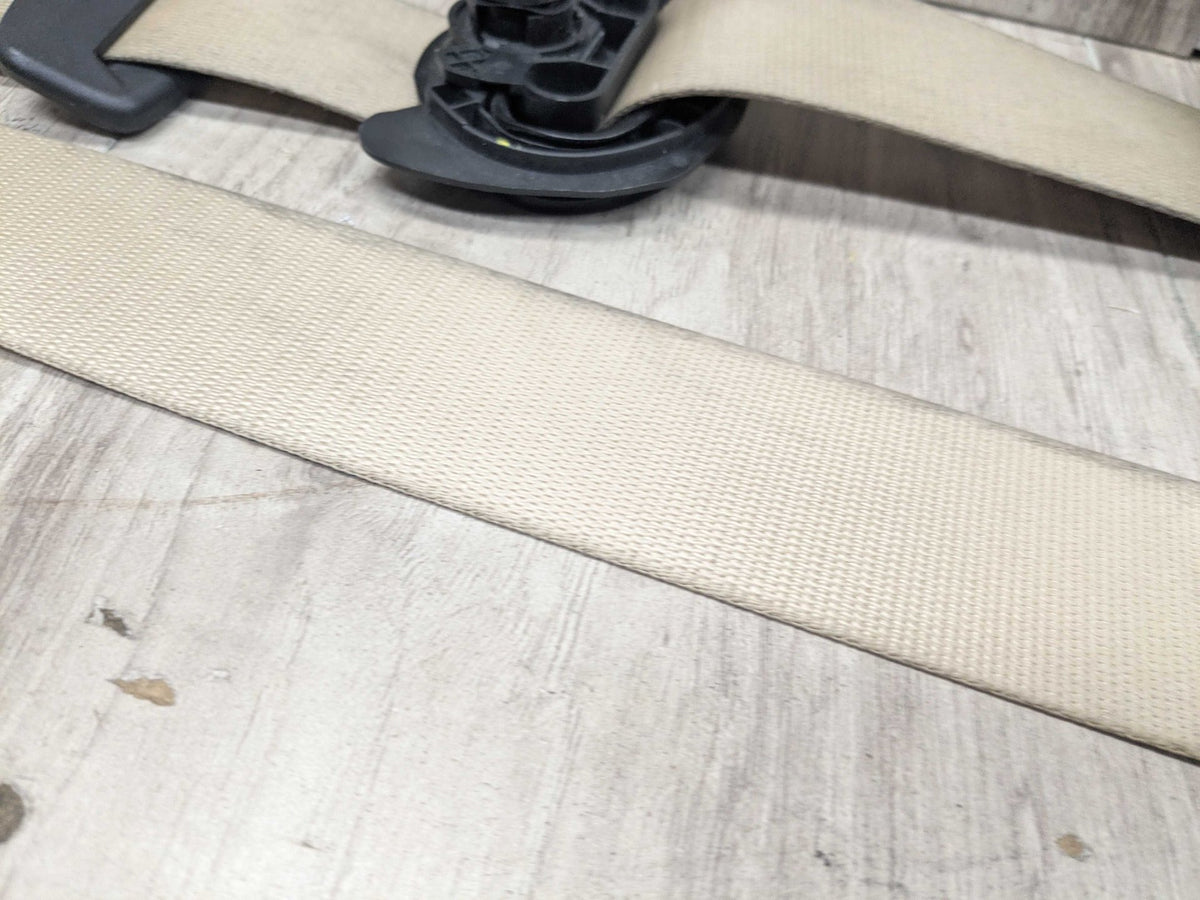 22-25 OEM BMW G42 230 M240 Front Right Passenger Seat Belt Retractor BEIGE