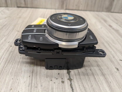 OEM BMW F90 G01 G02 G30 X3 M5 iDrive Navigation Controller Knob NBT NAV Button