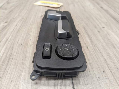 2020 - 2024 BMW X3 F97 Front Left Driver Seat Control Switch 6801481 S58