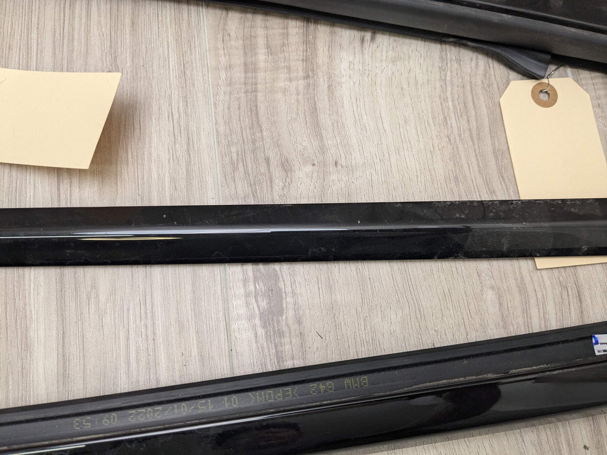 22-25 OEM BMW G42 G87 Right Passenger Side Door Belt Molding Trim SHADOW GLOSS