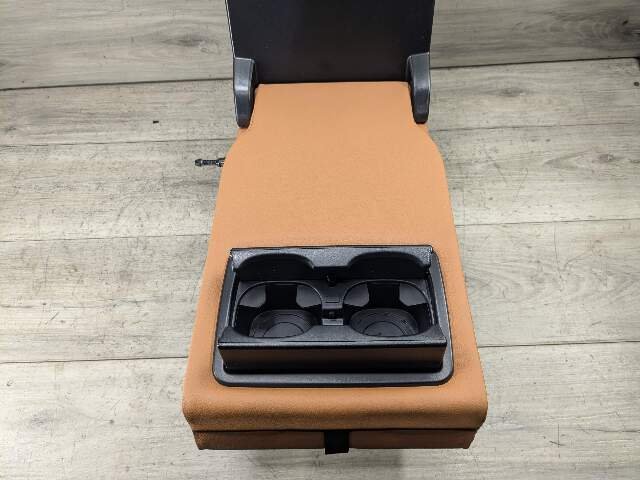 2020 BMW X3 G01 Rear Center Middle Seat W/ Cupholder Armrest Assembly 7469798