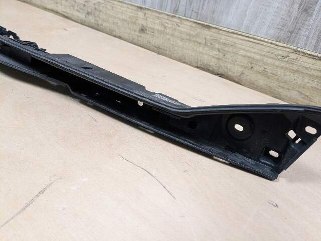 20-22 OEM BMW G11 G12 740 750 Rear Trunk Center Stoplight Brake Light w/ Bracket