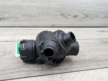 2015 BMW E70 X5 Engine Motor Heat Coolant Thermostat 7598865 OEM BMW F15 F16 F23 F30 F32 F33 F36 Engine N55 Water Coolant Thermostat Housing