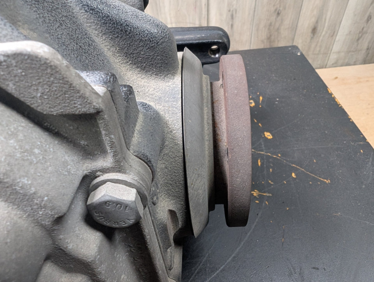 2010 BMW 335i N54B30O0 Rear Axle Carrier Differential 114124k 7572054
