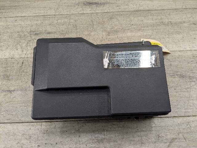 1996 - 2003 BMW Z3 E36 Front Power Distribution Fuse Box 1387590 M54B25O0