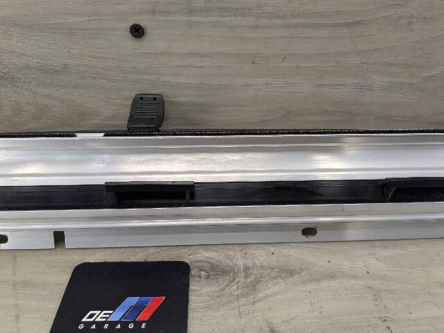 15-19 OEM BMW F16 F86 X6 REAR Right Passenger Door Window Roller Sunshade Blind