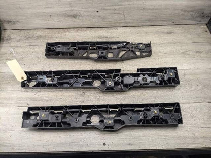 17-23 OEM BMW G30 F90 M5 Right Passenger Side Skirt Rocker Panel Bracket SET