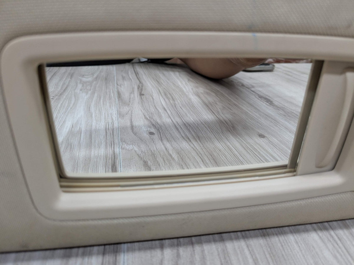 16-22 OEM BMW G12 740 750 Interior Sun Visor Left Right Side Anthracite Beige