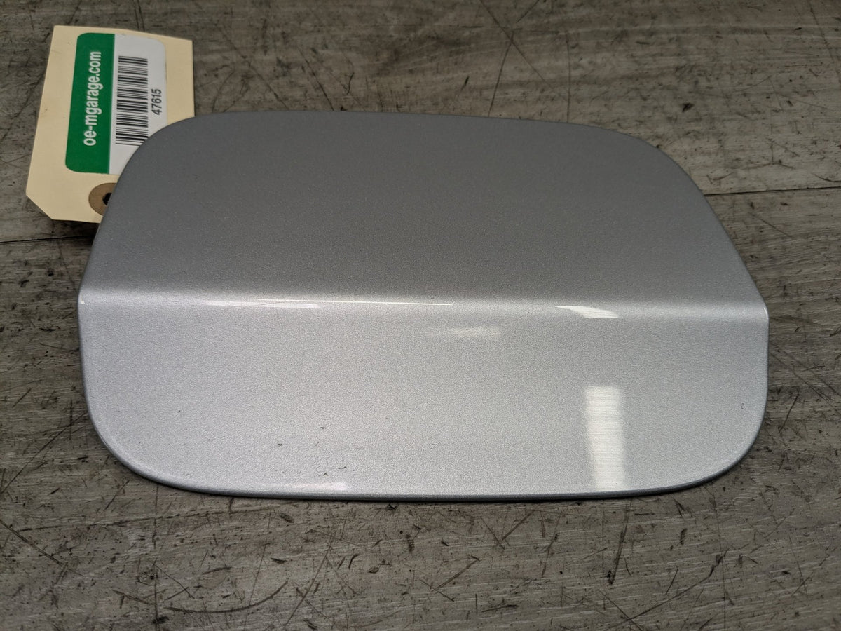 07-13 OEM BMW E70 X5 X5M Rear Fuel Gas Tank Flap Lid Cover Cap Silver 354