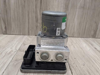 2016 BMW 750i G12 ABS Pump Module 6880538 PRE-LCI OEM BMW G01 G12 G30 ABS Brake Pump Anti Lock DSC Dynamic Stability