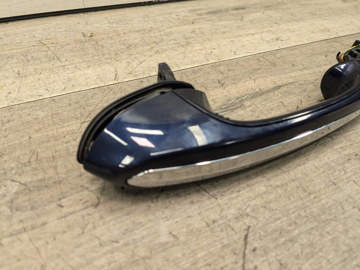 19-21 OEM BMW G30 F90 M5 M8 X5 COMFORT ACCESS Rear Right Door Handle Blue