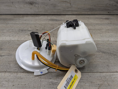 17-20 OEM BMW G30 M550iX Engine N63R Gas Tank Mount Fuel Pump w/ Sending Unit