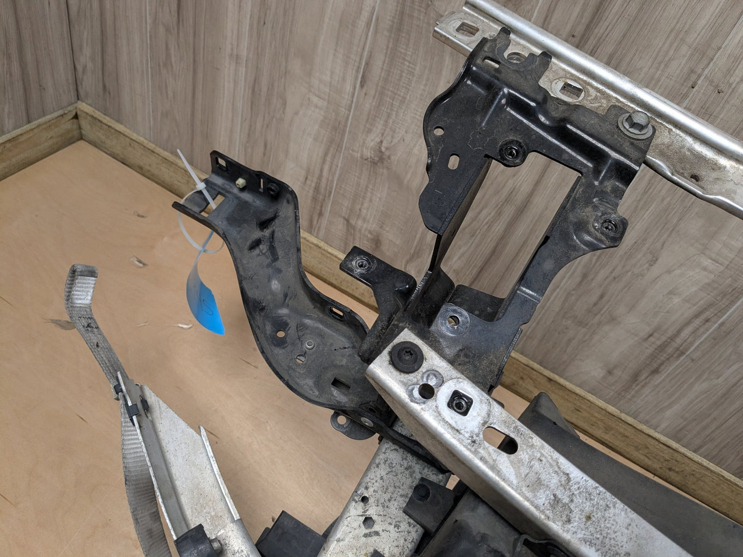 2016 BMW 750i G12- Front Clip Frame Radiator Support Assembly
