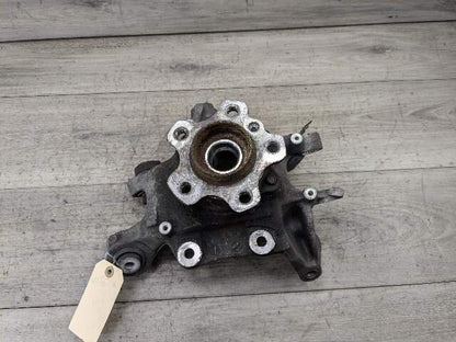 2017 - 2023 BMW M550i G30 Rear Right Passenger Spindle Knuckle w/ Bearing 6866338 N63B44O2