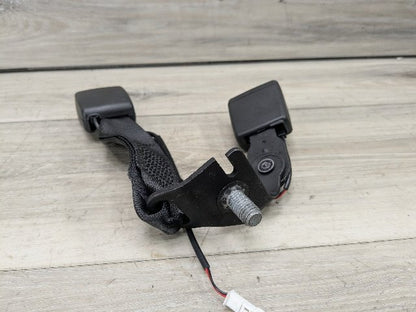 20-24 OEM BMW F44 228 M235 Rear Center Middle Seatbelt Seat Belt Buckle