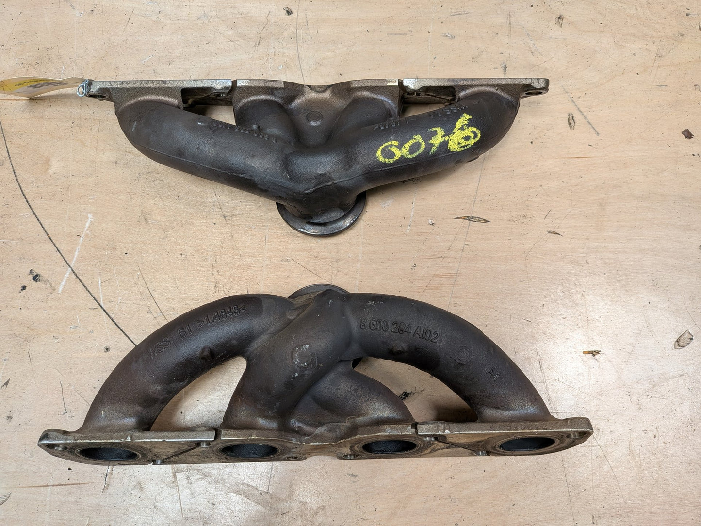 OEM BMW G11 G12 G30 Engine N63R V8 4.4L Twin Turbo Exhaust Manifold Headers SET