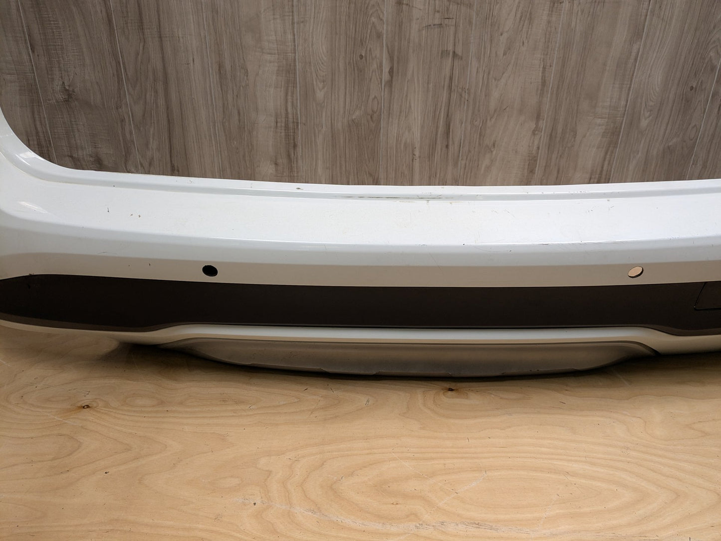 *11-17 OEM BMW F25 X3 28i 28iX 35iX Rear Bumper Cover w/ Diffuser White 300 ALPINWEISS III (300)