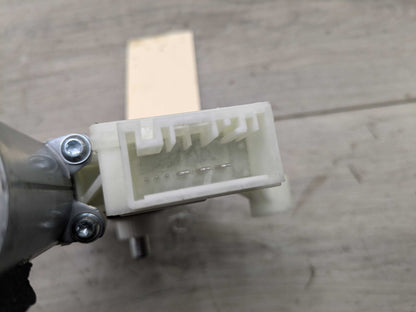 2019 BMW 330i G20 Front Left Driver Door Window Glass Regulator Motor 8495865 19-24 OEM BMW G20 G80 330 M340 Front Left Driver Door Window Regulator Motor