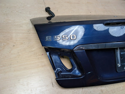 11-17 OEM Mercedes A207 C07 W207 E350 E400 E550 Trunk Lid Panel Deck Shell Blue Blue 890