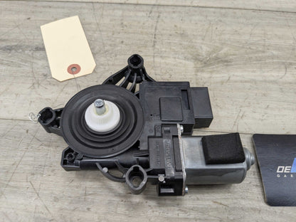 2021 BMW M340i G20 Front Right Passenger Door Window Glass Regulator Motor 8498860 OEM BMW G20 G80 330 M340 M3 FRONT Right Passenger Door Window Regulator Motor