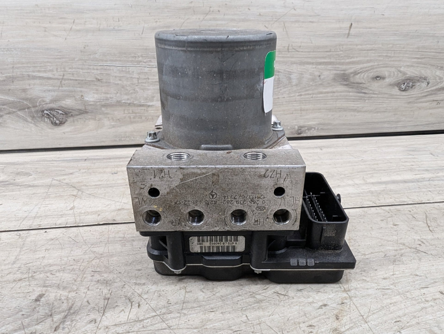 2009-2017 Mercedes-Benz E550 E-Class A207 ABS Pump Module A2184312212 OEM