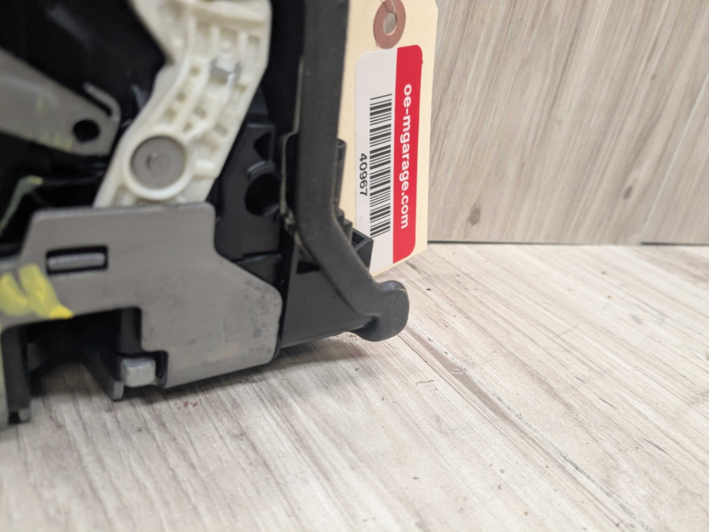 2022 G42 Front Right Passenger Door Latch Lock Actuator w/ Soft Close 2581894 16-22 OEM BMW G11 G12 FRONT RIGHT PASSENGER Door Lock Latch Actuator SOFT CLOSE