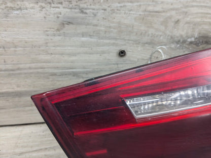 NOTE* 09-11 OEM BMW E90 LCI Sedan Rear Passenger Side Inner Tail Light Trunk Lid