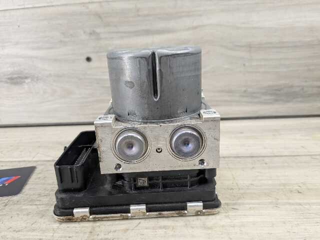 2022 BMW 330i G20 ABS Pump Module 5A4B5E1 OEM BMW G20 G22 G23 G26 ABS Brake Pump Anti Lock DSC Dynamic Stability Control