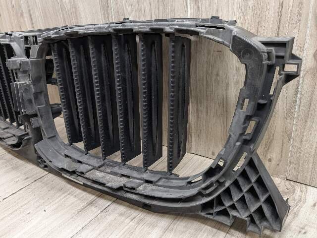 2019 BMW X3 G01 Front Bumper Radiator Air Flap Shutter 7497227