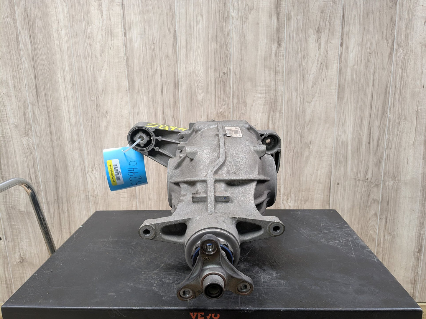 2018 BMW M550i N63B44O2 Rear Axle Carrier Differential 119694k 8638075