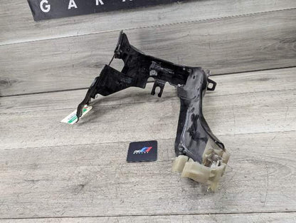 16-19 OEM BMW G12 740 750 M760 Front Right Passenger Headlight Support Bracket